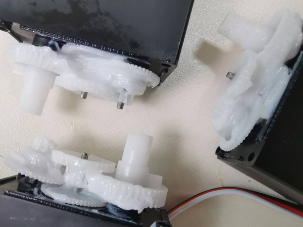 齒輪潤(rùn)滑脂在齒輪部件上起到哪些作用？